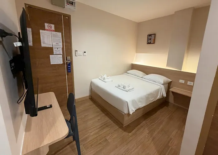 Lucky Hotel 3*